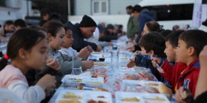 Akköylüler, Didim Belediyesi’nin iftar sofrasında buluştu