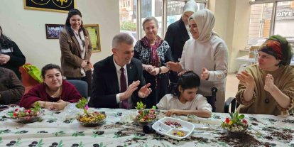 Gölcük’te engelli bireyler teraryum atölyesinde buluştu