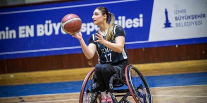 Parkede azmin ve mücadelenin simgesi: Medine Alper