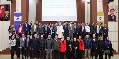 ETÜ’de akademik giysi ve ödül töreni gerçekleştirildi