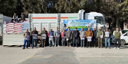 Büyükşehir’in yem desteği Sultanhisar’da üreticilerle buluştu