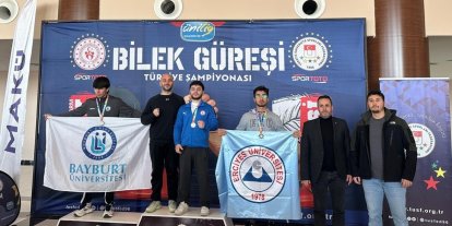 BEUN’lu Dünya Şampiyonu İsmail Hacı Bekar’dan çifte altın madalya