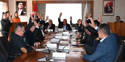 Çamyuva Mahallesi’nde sel ve su baskınına karşı çalışma raporu oy birliği ile kabul edildi