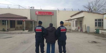 Bilecik’te resmi belgede sahtecilik suçundan aranıyordu yakalandı