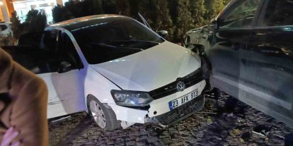 Bingöl’de iki otomobil çarpıştı: 4 yaralı