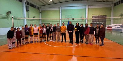 Beylikova’da Anne-Kız Voleybol Turnuvası büyük ilgi gördü