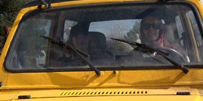 8 Mart’ta direksiyon kadınlarda: Bolu’da zorlu parkurun tozunu attırdılar