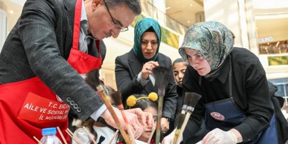 Erzurum’da kadın temalı farkındalık sergisi