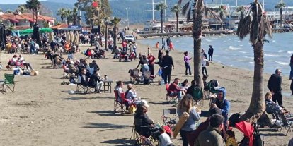 Akyaka’da 8 Mart kutlaması renkli görüntülere sahne oldu