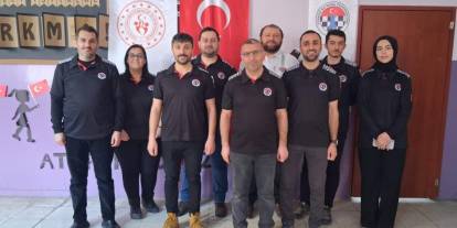 Kars’ta Yeşilay Haftası’na özel satranç turnuvası yoğun ilgi gördü