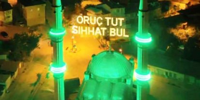 Emet’te Ramazan coşkusu mahya ile taçlandı