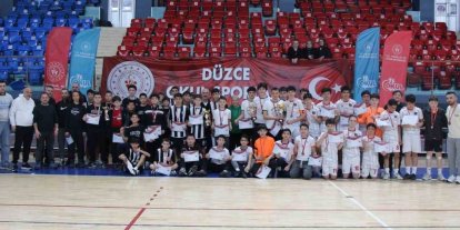 Okul sporları futsal heyecanı sona erdi