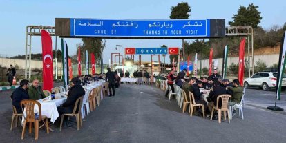 Yayladağı Gümrük Kapısı’nda dostluk iftarı