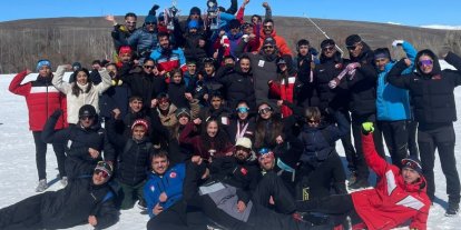 Yüksekovalı kayakçılar Türkiye şampiyonasına damga vurdu