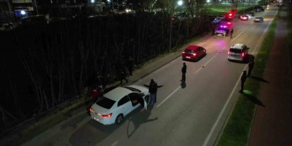 Bursa’da yer değiştiren ‘piyasacılara’ polis baskını