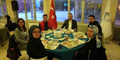 Rektör Kırışık, "Gelecek ve Gençlik İftarı"nda öğrencilerle buluştu