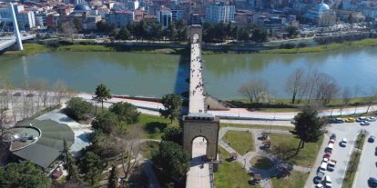 Çarşamba’da bahar: Vatandaşlar sokağa akın etti