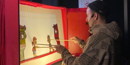 Selendi’de minikler Hacivat-Karagöz ile buluştu