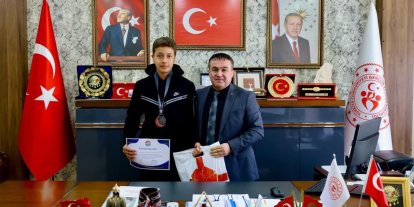 Bilecikli sporcular U14 Türkiye Salon Şampiyonası’nda SEM barajını geçti