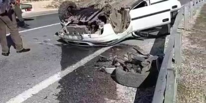 Takla atan araçtan burnu bile kanamadan kurtuldu