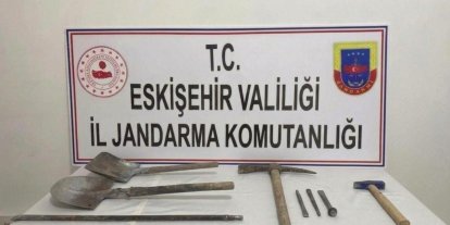 Kaçak kazı yapan 3 şüpheli suçüstü yakalandı