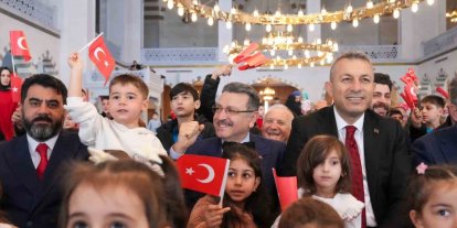 Hanife Hatun Camii çocuklarla şenlendi