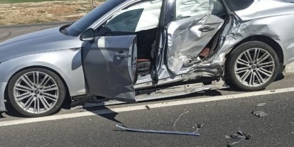 Mardin’de otomobiller çarpıştı: 3 yaralı