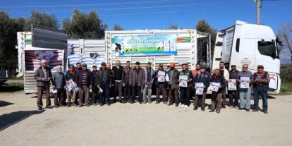 Aydın Büyükşehir’den Yenipazarlı üreticilere yem desteği