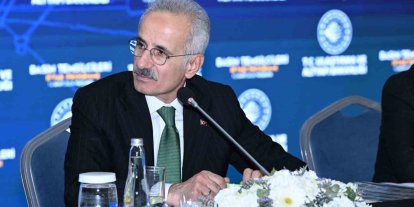 Bakan Uraloğlu: "800 tane geminin hala Hürmüz Boğazı’nda olduğunu söyleyebilirim"