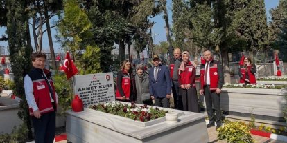 Balıkesir’de Ramazan ayında şehitlere vefa ziyareti