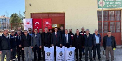 Çavdarhisar’da çiftçilere çörek otu tohumu dağıtımı