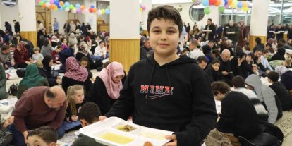 Eskişehir Fatih Sultan Mehmet İmam Hatip Ortaokulu’nda iftar sevinci