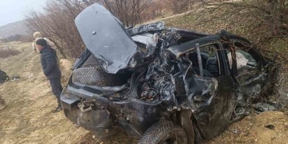 Mardin’de devrilen otomobilde 5 kişi yaralandı