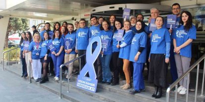 Dünyada en sık görülen 3. kanser türüne mavi tişörtlerle dikkat çektiler