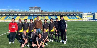 Digorlu Kızlar Kars'ı Temsil Edecek