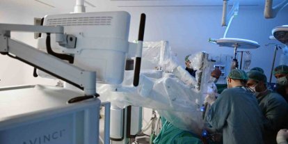 MCBÜ Hafsa Sultan Hastanesi’nde Robotik Cerrahi dönemi başladı