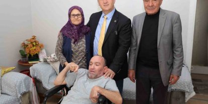 Başkan Kaya engelli İskender’in isteğini yerine getirdi