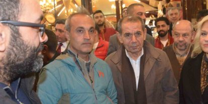 Galatasaray Başkanı Dursun Özbek depremzedelerle iftarda buluştu