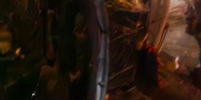 Park edilen araç yan yattı: Sürücü ağır yaralandı