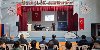 Öğrenci yurtları arası Kur’an-ı kerim ve ezanı güzel okuma yarışması düzenlendi