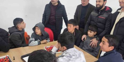 Dicle Kaymakamı Atış, gençlik kampında sporcu gençlerle buluştu