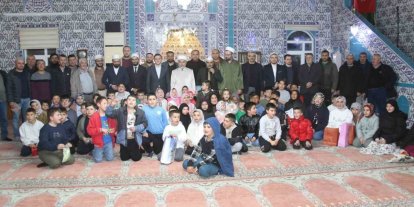 İslamın gülleri çocuklarla anlamlı buluşma