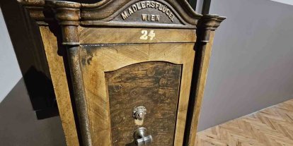 Elazığ Kent Müzesi’nde tarihi kasa geçmişin izlerini taşıyor