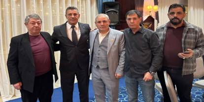 Boksun ruhu ve hemşeri dayanışması, Öngel Karslı Boksörlerle  iftarda buluştu.