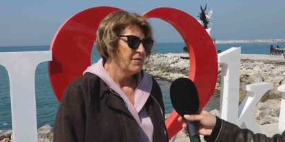 Kuşadası’nda vatandaşlardan Başkan Günel’e destek