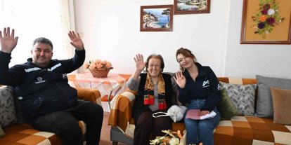 Mersin’de yaşlılara evde bakım ve sosyal destek hizmeti