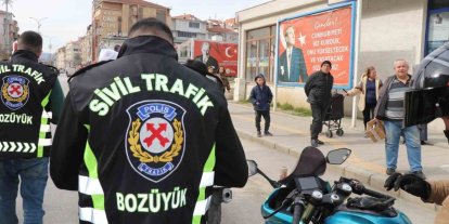 Bozüyük’te sivil trafik ekipleri göreve başladı