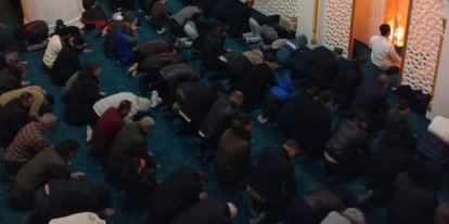 Hasköy’de Kadir Gecesi dualarla idrak edildi