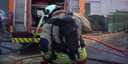 Kahramanmaraş’ta yangına müdahale eden itfaiye eri darbedildi