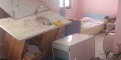 Trabzon’da yayla evine giren ayı ortalığı savaş alanına çevirmiş